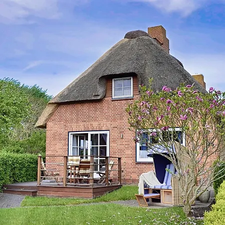 Holiday home Niels Hus Dagebuell